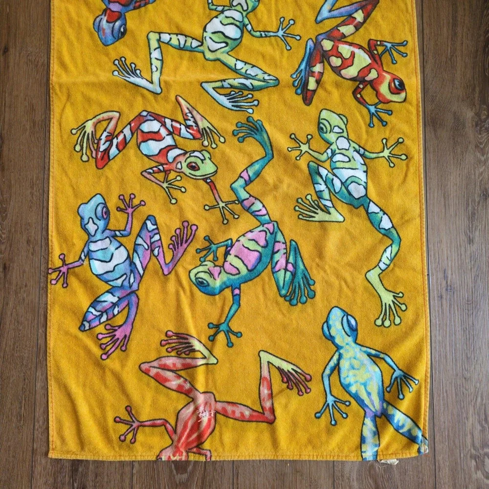 Vtg Hilasal Frog Beach Towel Yellow Tropical Reptile Toad Rainforest Cotton FLAW